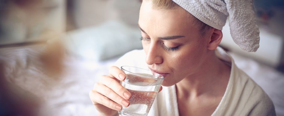 4 Gründe, warum warmes Wasser so gesund ist