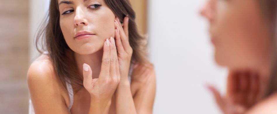 6 Hausmittel gegen Pickel: Was hilft, was nicht?