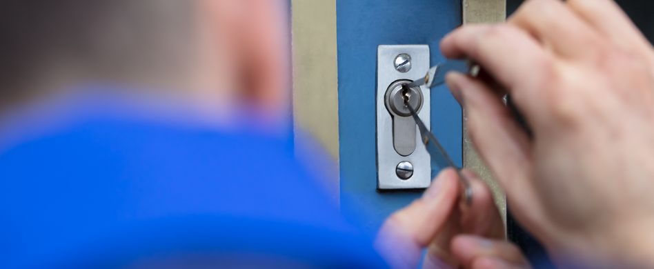 Ausgesperrt: Diese Möglichkeiten bieten sich jetzt