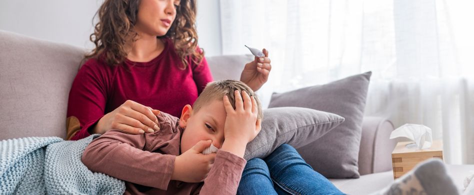 Vermehrt RSV-Infektionen bei Kindern: 7 Fakten, die Eltern jetzt über das RS-Virus wissen müssen