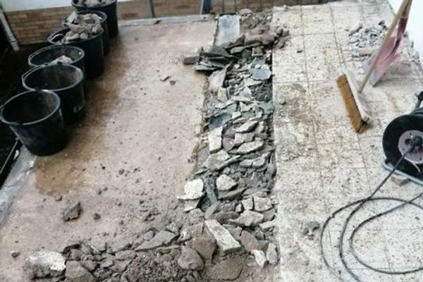 balkonsanierung-–-so-lassen-sie-ihren-balkon-von-einem-fachmann-sanieren-bild-1