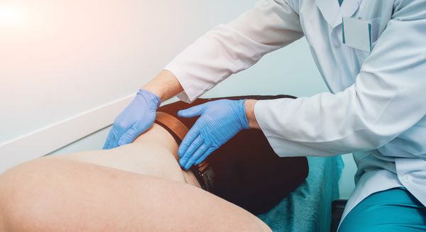 vorsorgeuntersuchung-beim-urologen-was-erwartet-mich-bild-1