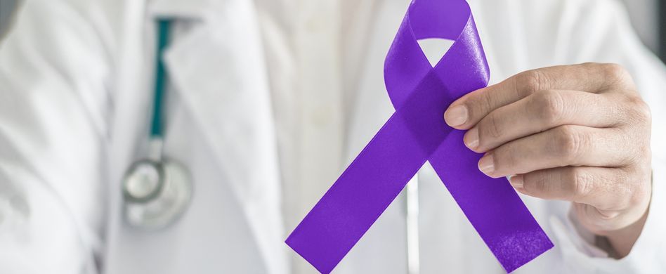 Hodenkrebs: Ursachen, Symptome & Behandlung