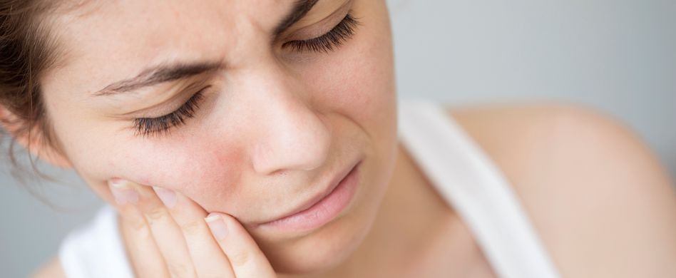 Aphten: Entzündung im Mund erkennen und behandeln