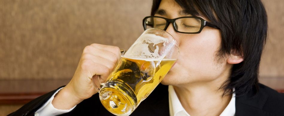 Asiaten vertragen keinen Alkohol – Wahrheit oder Vorurteil?