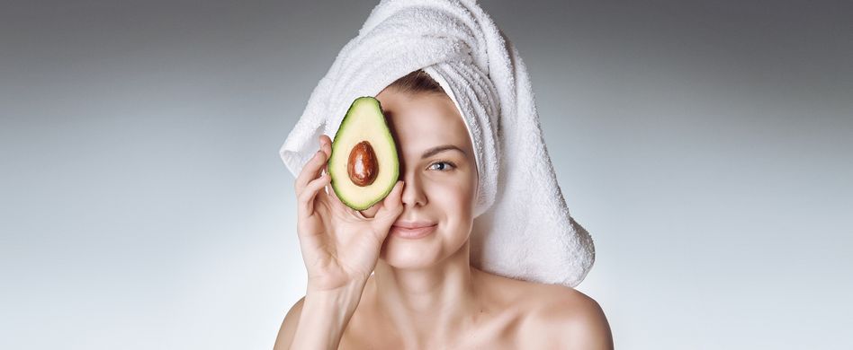 Avocado, Bier, Eier und Co.: Mit diesen Hausmitteln sorgen Sie für gepflegtes Haar