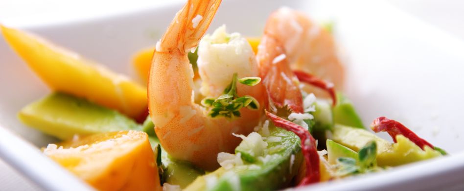 Avocado Pfirsich Salat mit Garnelen