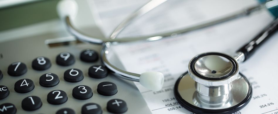 Beim Hautarzt: Was zahlt die Krankenkasse?