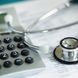 Beim Hautarzt: Was zahlt die Krankenkasse?