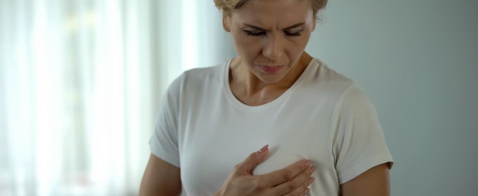 Brustkrebs Symptome: 6 Anzeichen für Brustkrebs, die Sie selbst bemerken