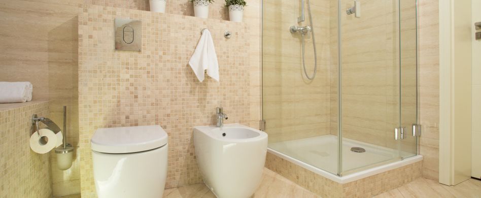 Dusche reinigen: So kriegen Sie die Glaskabine sauber