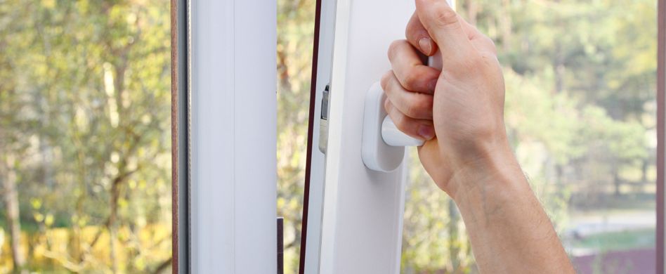 Fensterlüfter lassen Luft ins Haus
