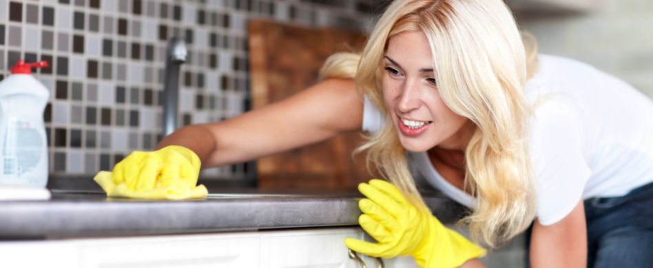 Fett entfernen: 4 Tipps gegen Verschmutzungen in Ihrer Küche