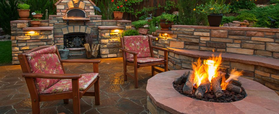 Feuerschale oder Feuerkorb: Tipps für ein stilvolles Gartenambiente