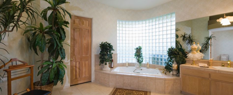 Glasbausteine: Moderne Innenraumgestaltung mit bewährtem Material