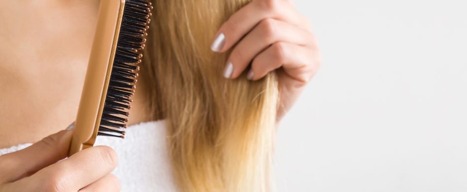 Haarausfall bei kranker Schilddrüse: Was hilft?