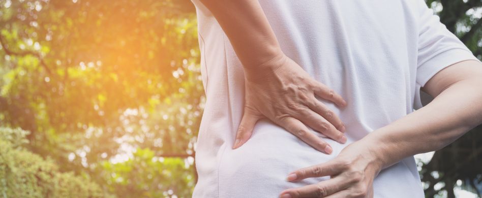 Hexenschuss: Wärmflasche kann Wunder bewirken