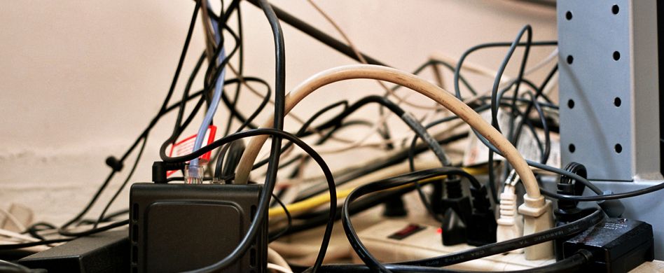 Kabelsalat vermeiden: Diese 4 Tipps sind stylish und praktisch