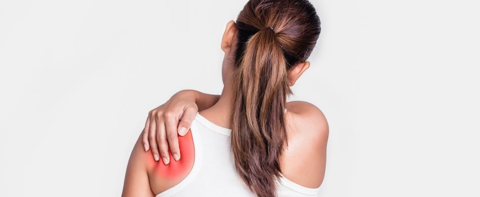 Kalkschulter behandeln: 4 Möglichkeiten gegen die Schmerzen