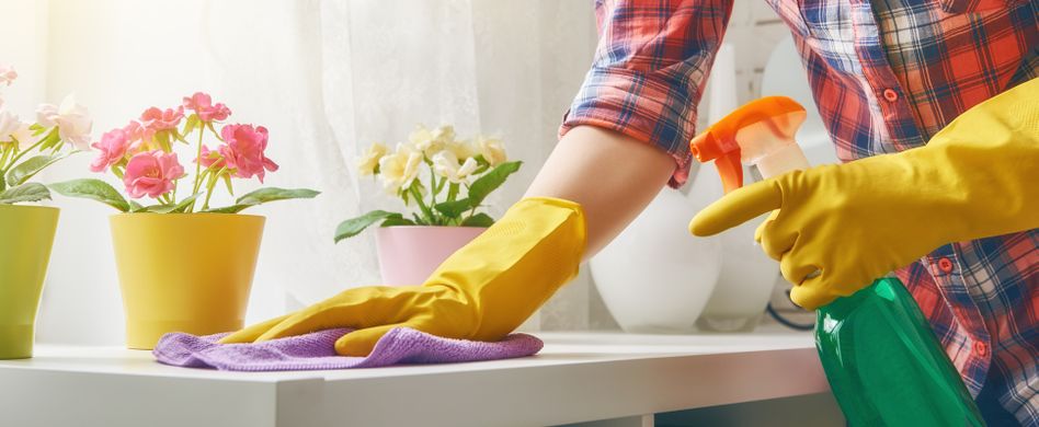 Keine Lust auf langes Schrubben? 7 easy Putztipps für Faule