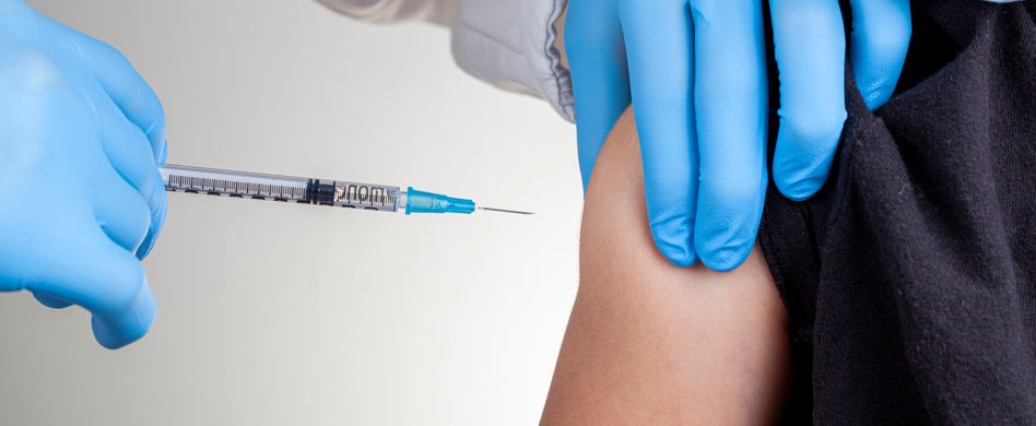 Keuchhusten: Symptome, Behandlung & Keuchhusten-Impfung