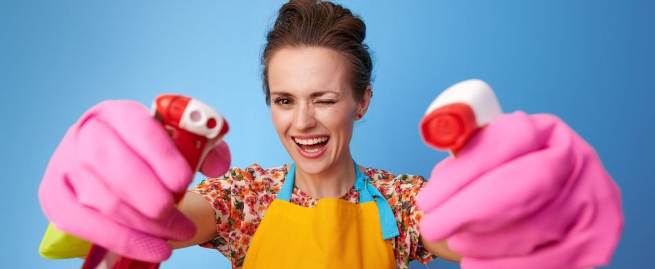 Läuse bekämpfen: Sind Großputz und Wäsche waschen nötig?