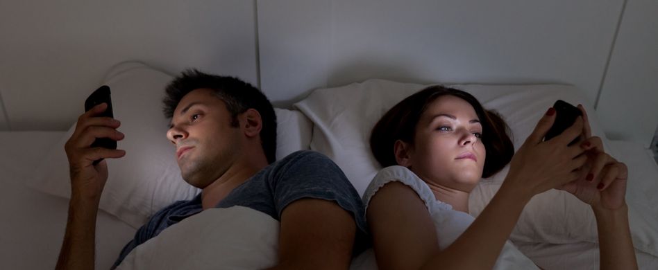 LED-Licht von Smartphone, Tablet und Co.: Blaues Licht sorgt für Schlafstörungen