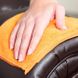 Ledercouch reinigen mit Hausmitteln: Die 7 besten Tipps
