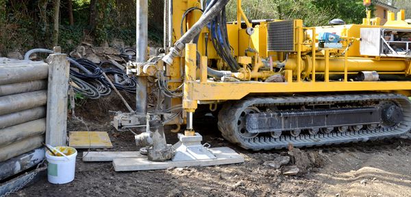 luft-wasser-und-erde-waermepumpen-nutzen-natuerliche-energie-bild-2