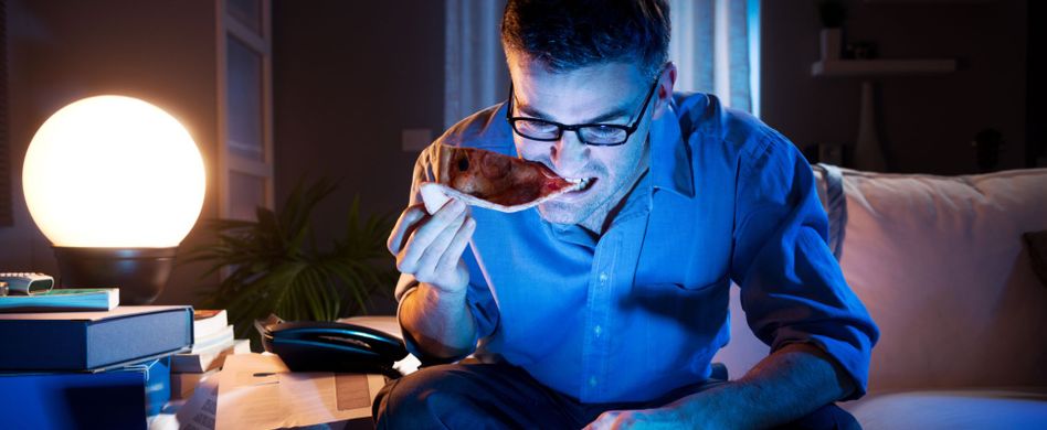 Macht spätes Essen dick? Dem Mythos auf der Spur