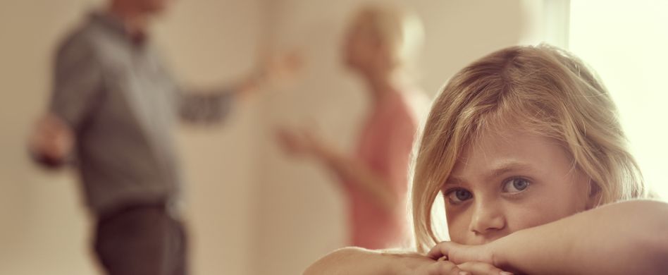 Nur noch begleitetes Umgangsrecht: Vater hetzte Kinder gegen die Mutter auf