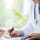 Prostatakrebs erkennen: Chancen und Risiken von Tastuntersuchung und PSA-Test