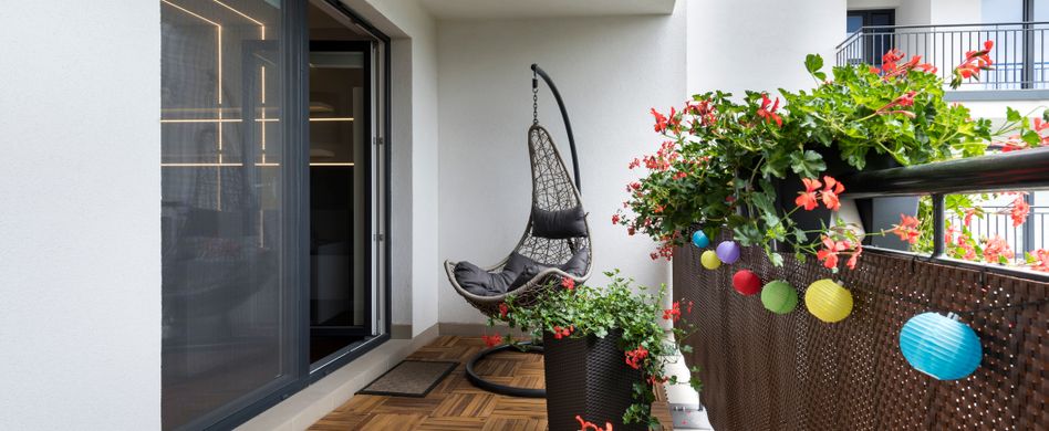 Reinigung und Pflege der Balkonbeläge