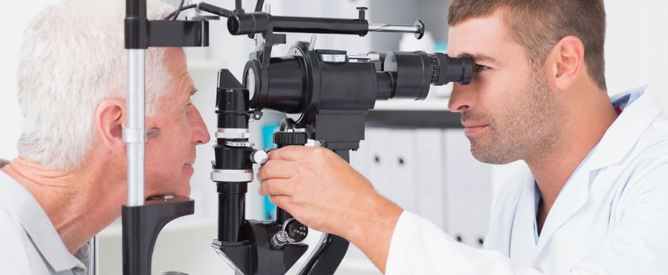 Schlaganfall im Auge: Das passiert bei einem Sehsturz