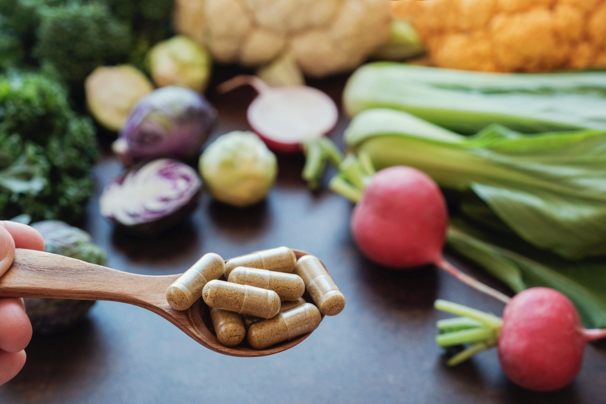 schwangere-veganer-aeltere-welche-nahrungsergaenzungsmittel-sind-sinnvoll-cover.jpg