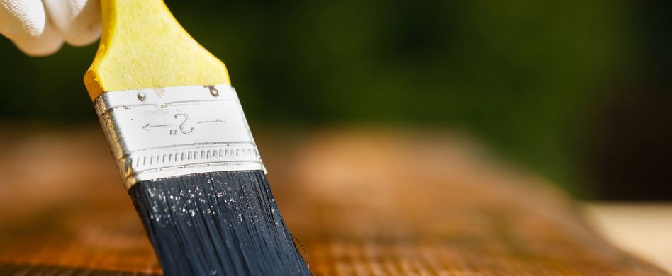 So gelingt Ihnen die perfekte Öl- Holzpflege Ihrer Terrassendielen