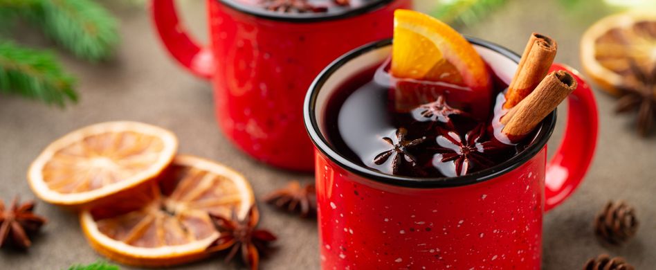 So genießen Sie Glühwein, ohne Kopfschmerzen zu bekommen