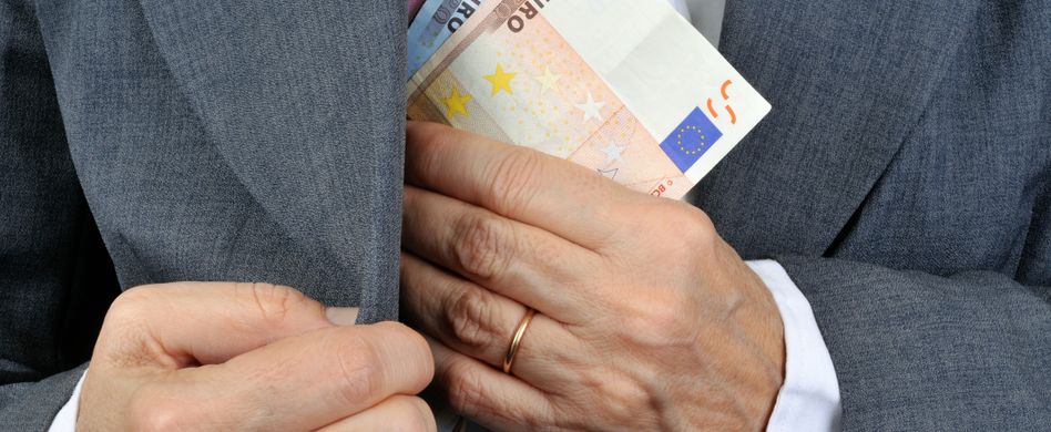 Steuerhinterziehung: Wann liegt sie vor und welche Strafen gibt es?