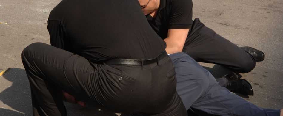 Täter selbst festhalten – was ist erlaubt?