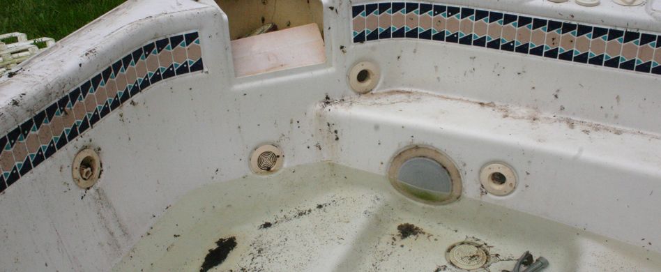 Wie reinige ich einen Outdoor Whirlpool?