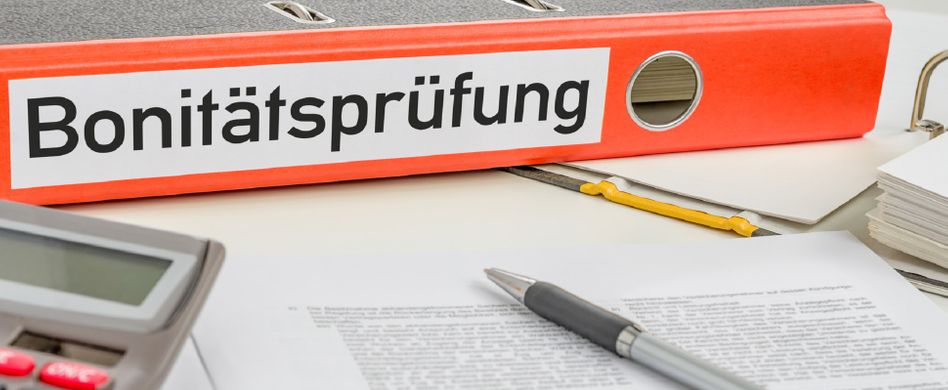 Wo bekomme ich eine Schufa-Auskunft und wie lange dauert das?