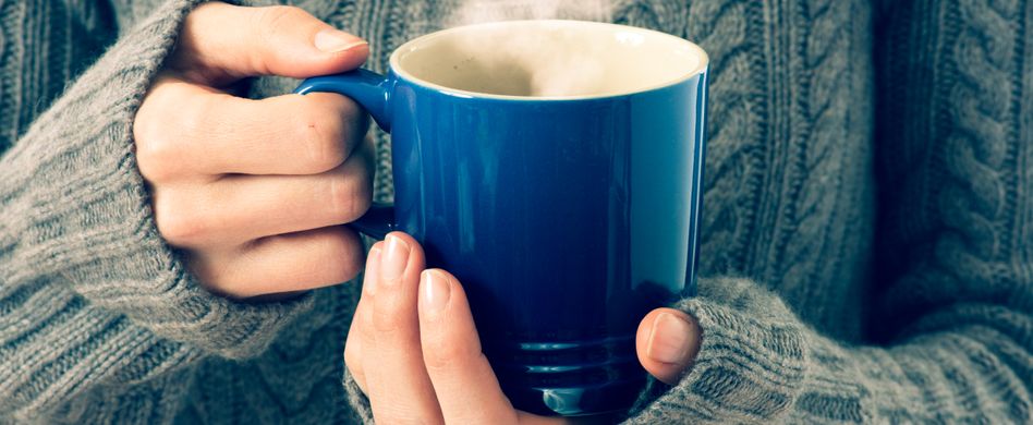 Heiß und wirksam: Die 5 gesündesten Winter-Tees und Tassen-Suppen