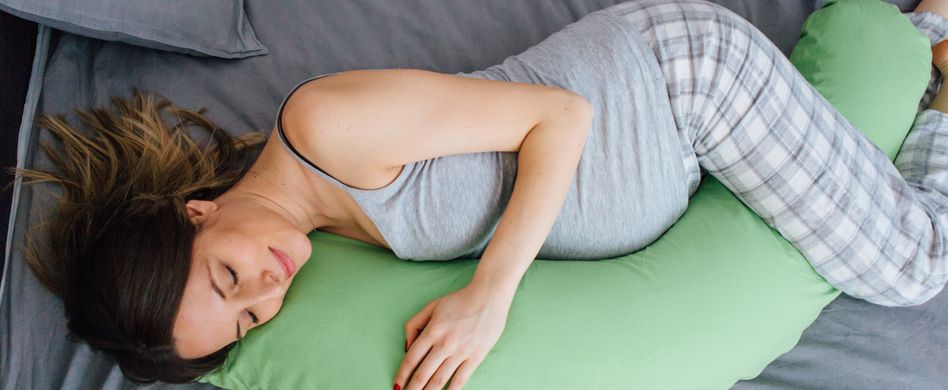 Gut schlafen in der Schwangerschaft: Die besten Tipps für einen erholsamen Schlaf