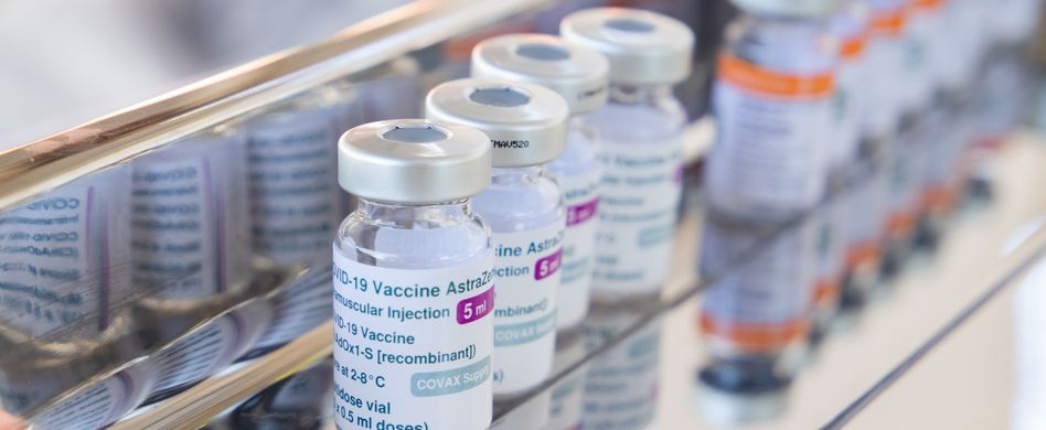 Corona-Impfstoff von AstraZeneca (Vaxzevria): Das sollten Sie wissen