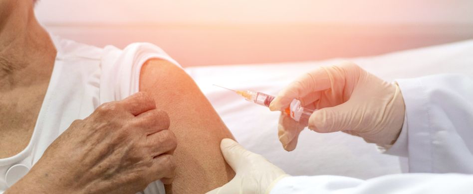 Herpes Zoster: Symptome, Behandlung & Gürtelrose-Impfung