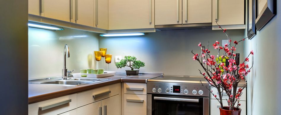 Kleine Küche einrichten: 5 Tipps für mehr Raum