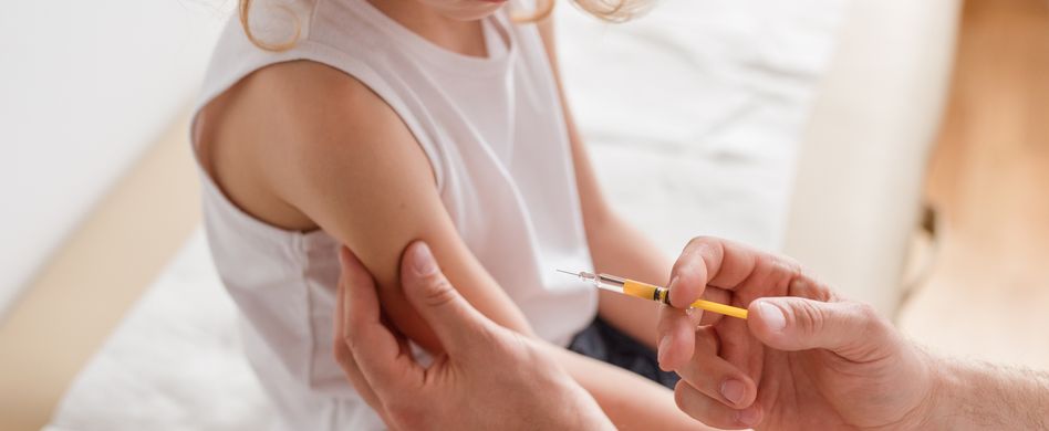 Masern: Symptome, Behandlung & Masern-Impfung