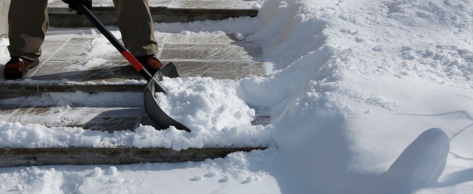 Räum- und Streupflicht im Winter - Das ist die Rechtslage für Mieter und Hausbesitzer