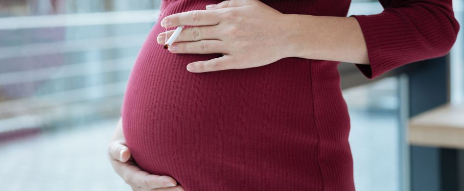 Rauchen in der Schwangerschaft: Folgen fürs Baby