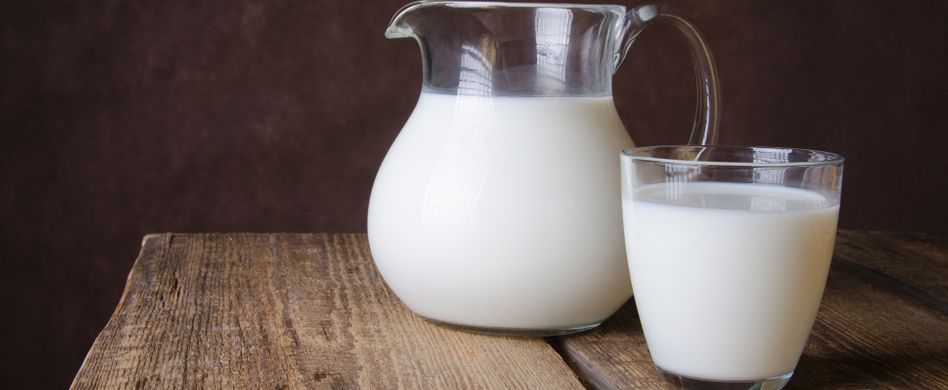 Saure Milch nicht wegschütten! 4 Tipps, wie Sie diese verwerten können